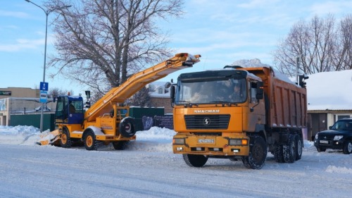 Photo of Более 2,5 тысячи грузовиков снега вывезли в Нур-Султане за сутки