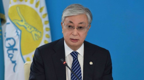 Photo of Какие полномочия появятся у Токаева, объяснил политобозреватель