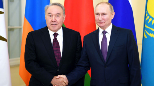 Photo of Путин вспомнил про звонок Назарбаева с «рядом вопросов»