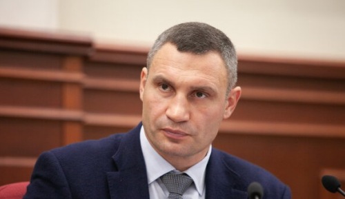 Photo of Кличко призвал не оставлять авто у вокзала, иначе их могут даже конфисковать