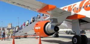 EasyJet убирает посадочные места, чтобы летать с меньшим количеством членов экипажа