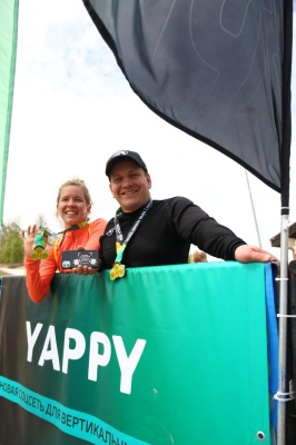 Победители Финальных Забегов Rosa Run Получили Призы От Yappy4