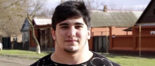 Тамаев похудел. Асхаб тамаев. Асхаб тамаев шея. Чеченский халк асхаб тамаев. Тамаев похудел.