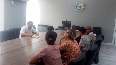 Photo of Члены комиссии регулярно принимают обращения граждан по ситуации в Каракалпакстане