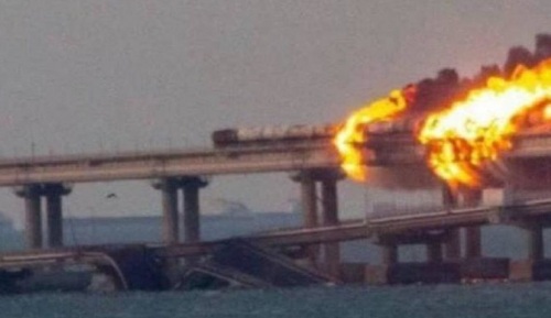Отмена Рейсов, Заканчивающийся Бензин, Ущерб В 500 Миллионов: Последствия Взрыва На Крымском Мосту0