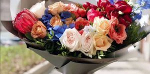 Доставка цветов: роскошный букет через Интернет