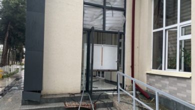Photo of МЧС прокомментировало ситуацию с ударом молнии по школе
