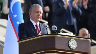 Photo of Мирзиёев поздравил узбекистанцев с Наврузом и с началом Рамазана