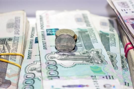 Photo of В ГД внесли законопроект о ежегодной выплате родителям школьников в 15 тысяч рублей